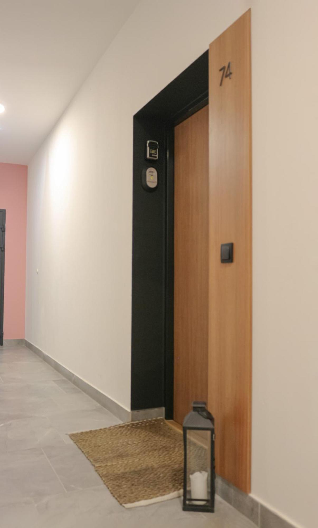 Relax&Comfort New Waw 50 Sqm With Terrace, Garden, Free Parking And Ac ワルシャワ エクステリア 写真