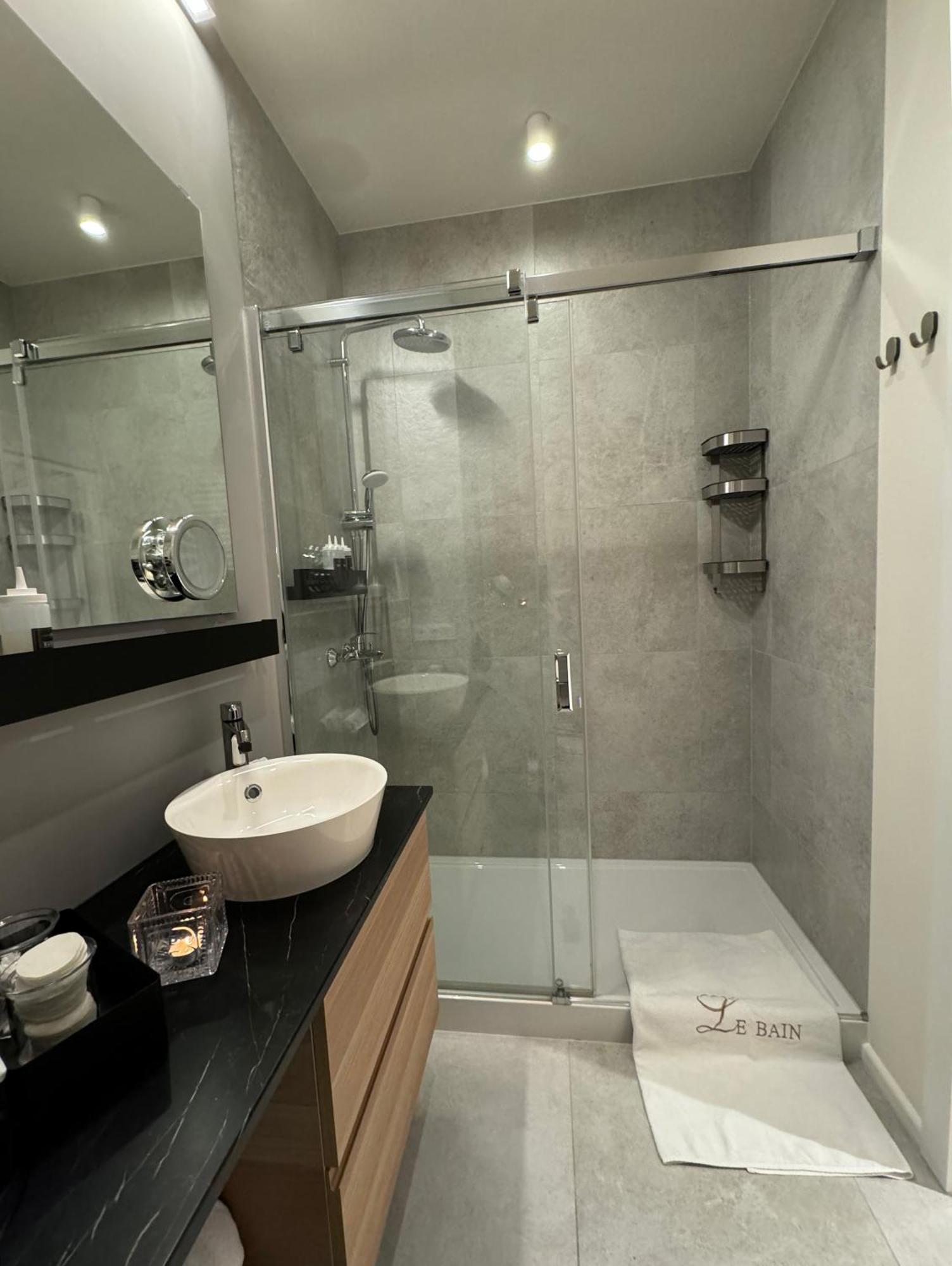 Relax&Comfort New Waw 50 Sqm With Terrace, Garden, Free Parking And Ac ワルシャワ エクステリア 写真