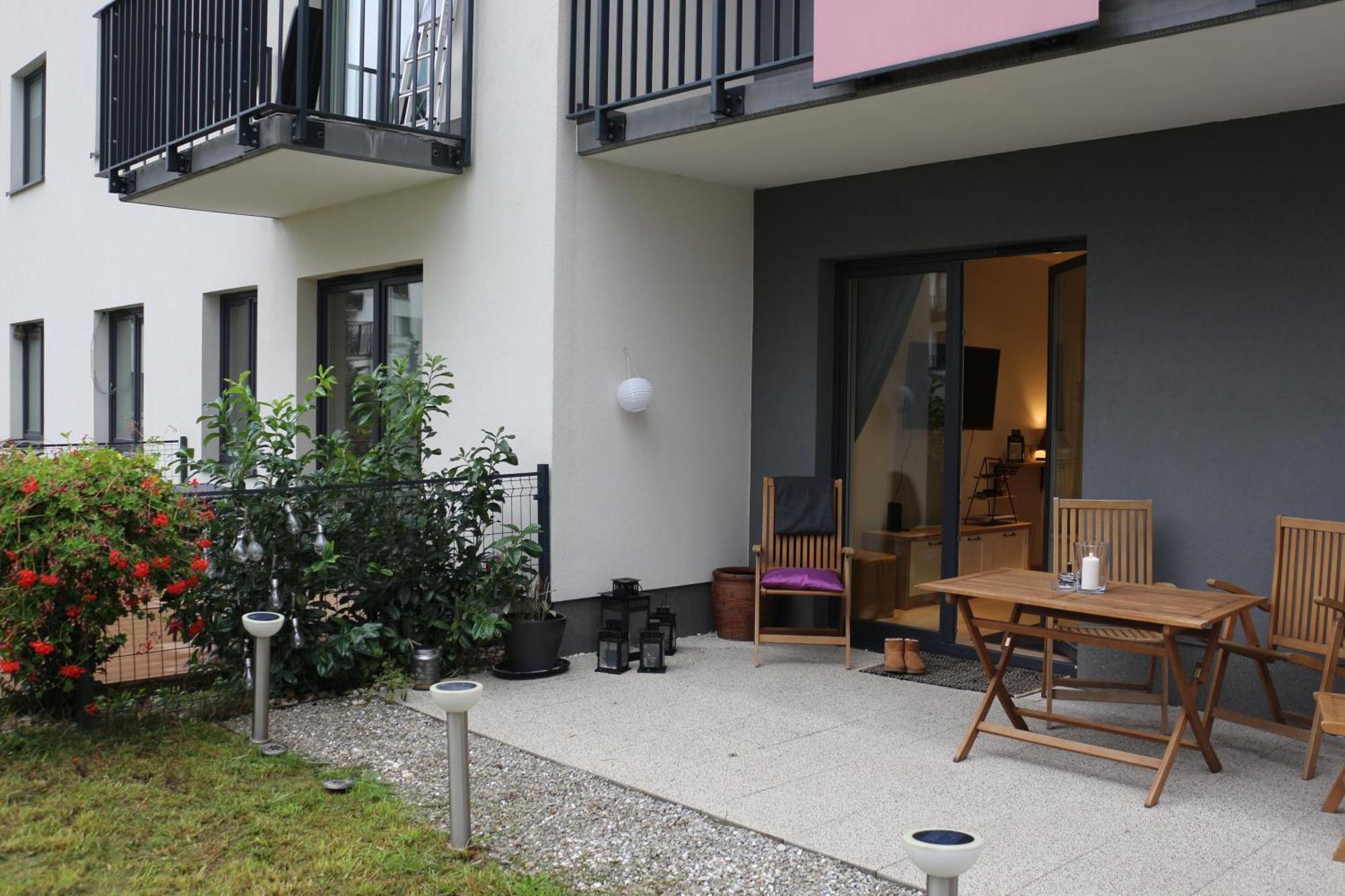 Relax&Comfort New Waw 50 Sqm With Terrace, Garden, Free Parking And Ac ワルシャワ エクステリア 写真